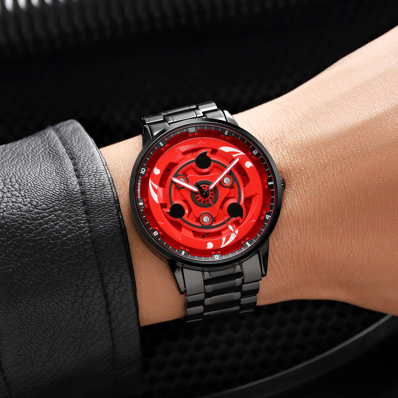 Montre rouge portée au poignet — gros plan